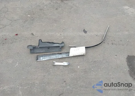 2018 Nissan Altima 2.5 Sv z USA, uszkodzony, nr VIN 1N4AL3AP9JC111211